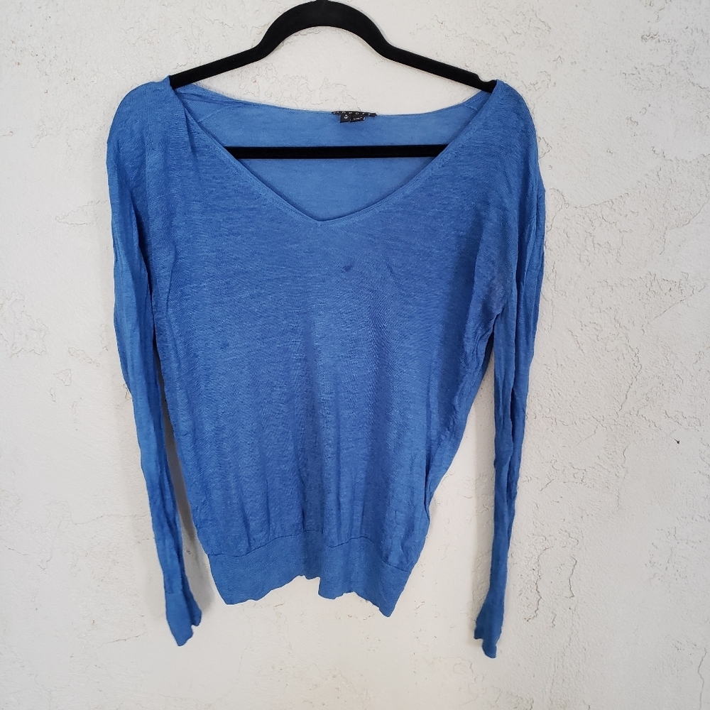 Theory blue vneck petite linen top